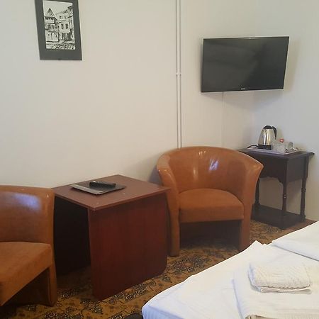 Pensiunea Podul Minciunilor Сибиу Екстериор снимка